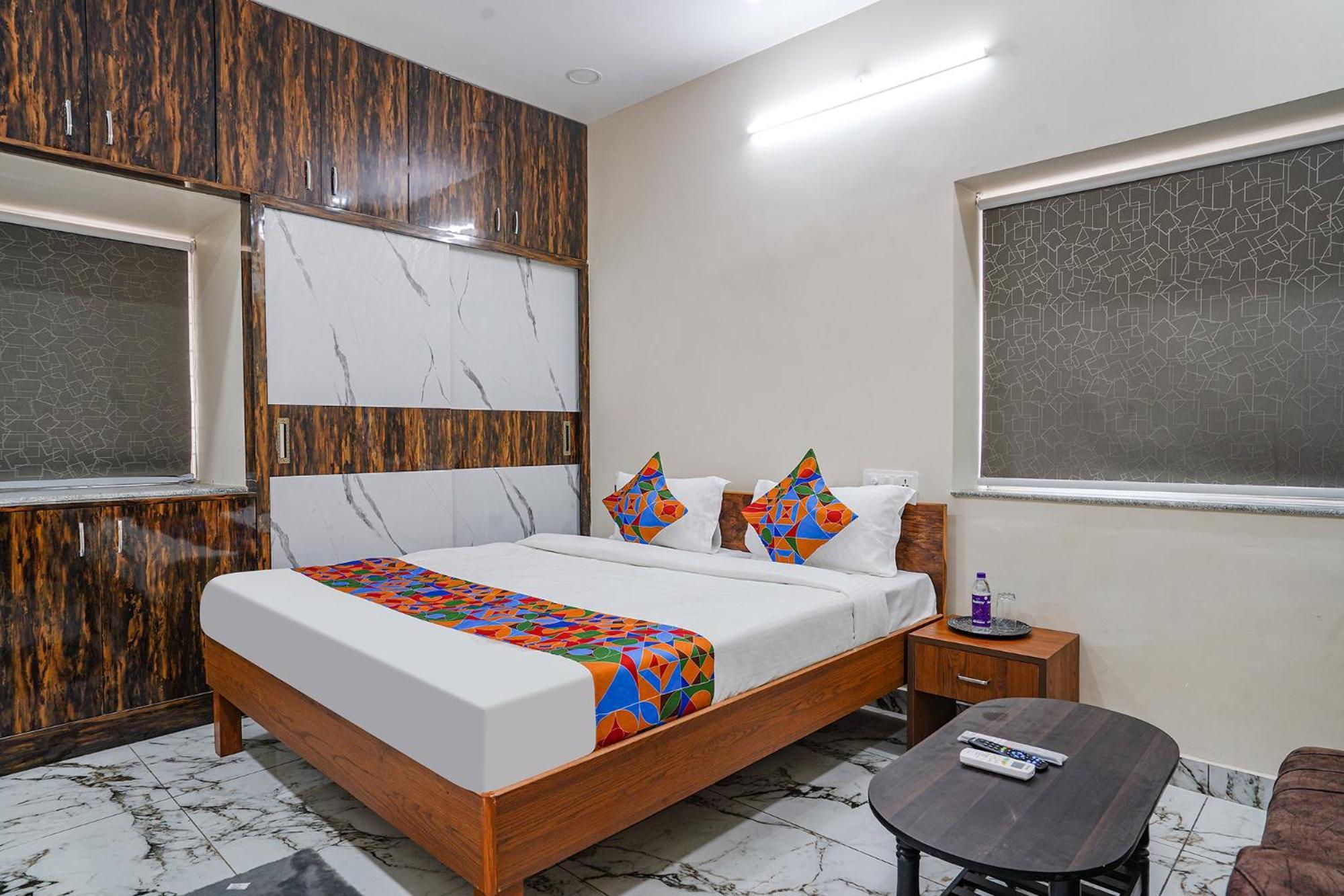 Fabhotel Perams Grand Inn - Hitech City Гайдарабад Екстер'єр фото